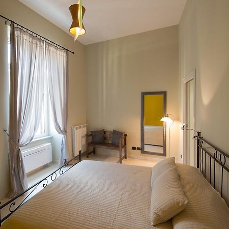 Duomo Regina Apartments Naples Luaran gambar